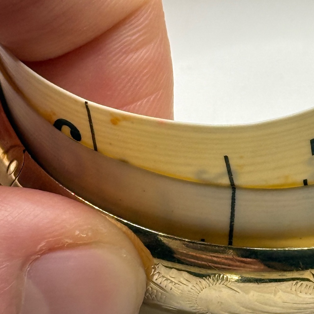 Vintage 14K Yellow Gold Engraved Bangle Bracelet - Picture 9 of 11